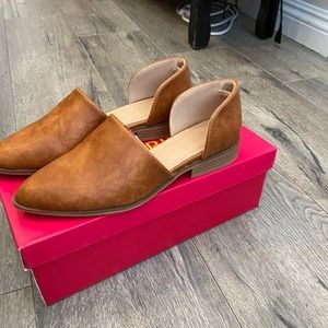 Catherine Malandro sz 7 slip on loafers
